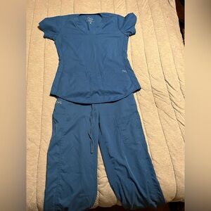 NRG Scrubs Set by Barco - Size XS